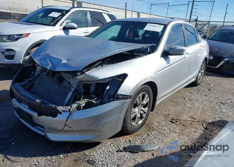 2012 Honda Accord 2.4 Se из США, поврежденный, VIN 1HGCP2F60CA154594